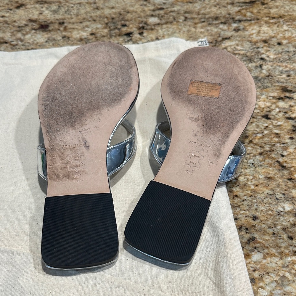 Tory Burch Metallic Silver Sandals - Picture 6 of 9